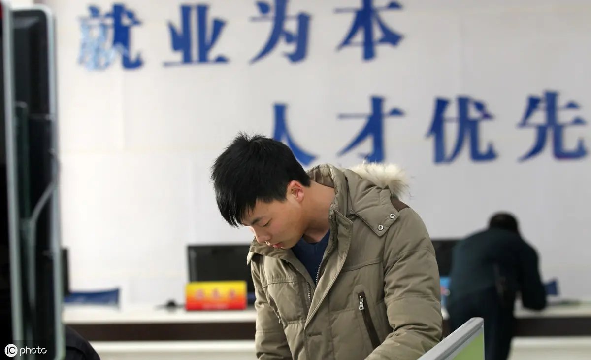 上海勞務(wù)派遣公司注冊與人力資源管理咨詢服務(wù)詳解